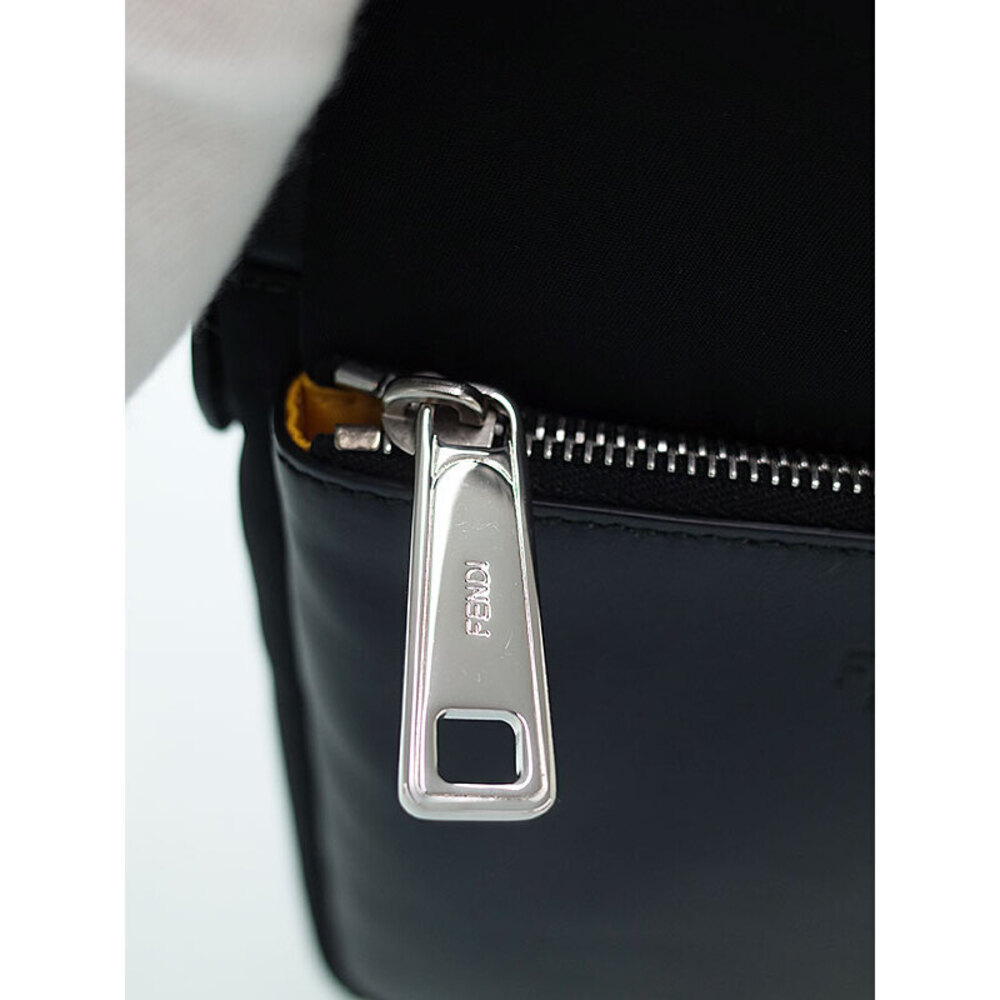 FENDI Bugs Eye Bag One Shoulder - Picture 7 of 9